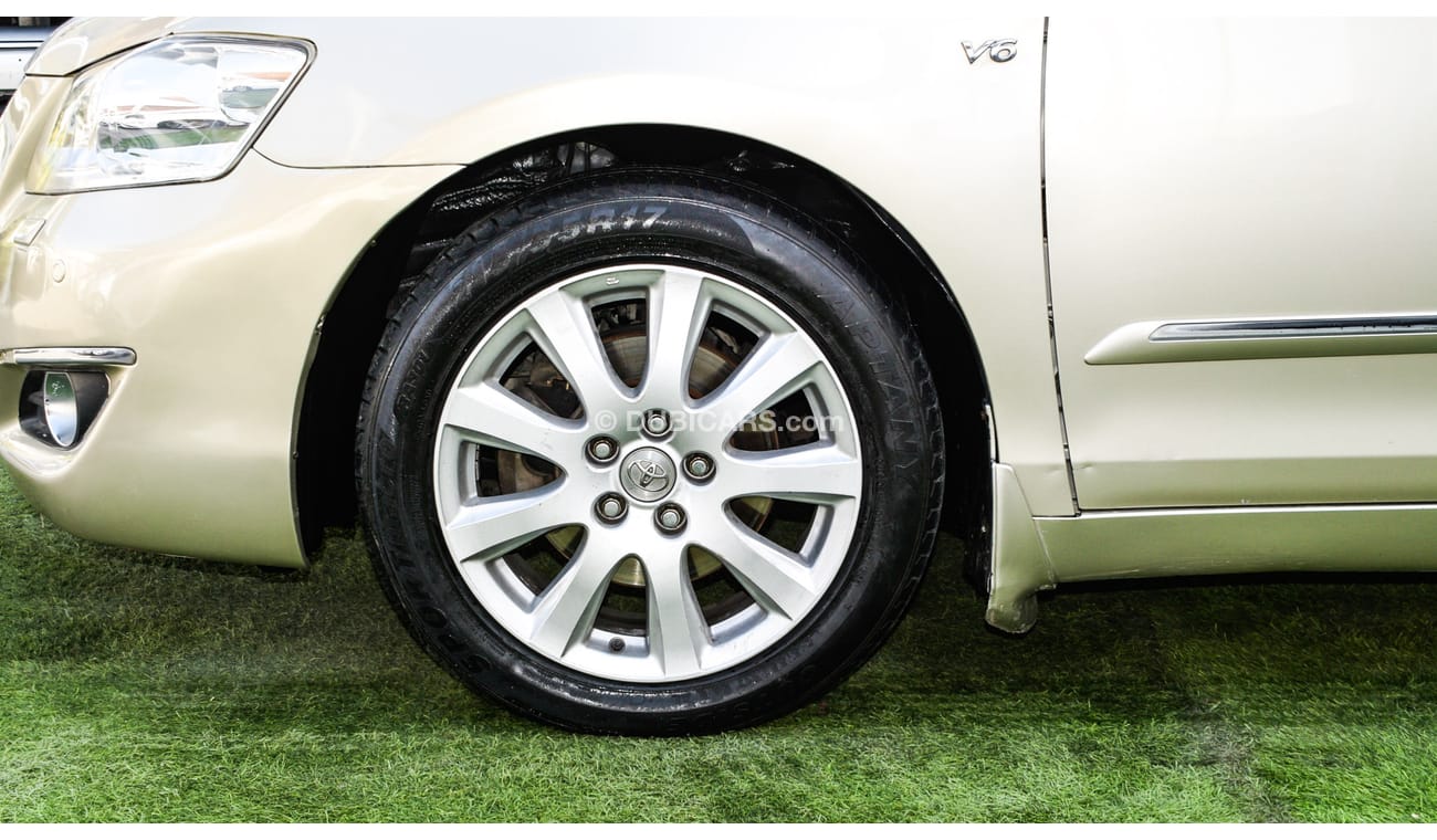 تويوتا أوريون خليجى- بدون حوادث- رقم واحد - بصمة - فتحة - شاشة - كاميرا - مثبت سرعة - رنجات - حساسات -خشب -جناح