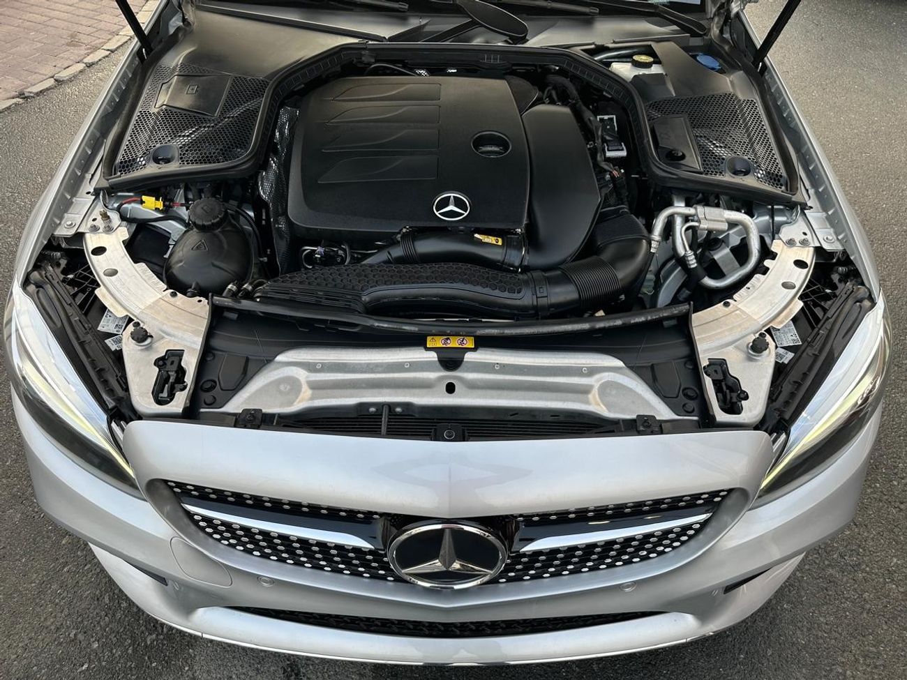 مرسيدس بنز C 300 سبورت