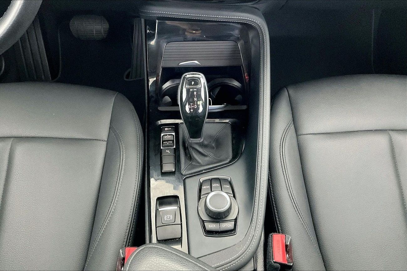 BMW X2 sDrive 20i Joy Edition