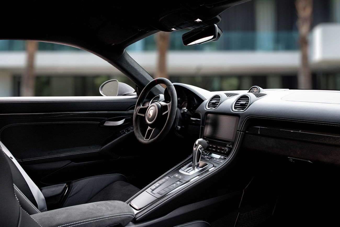 بورش كايمان Cayman GT4 | Warranty  | 9,792 P.M | 0% Downpayment | Porsche GT4 | Porsche Warranty