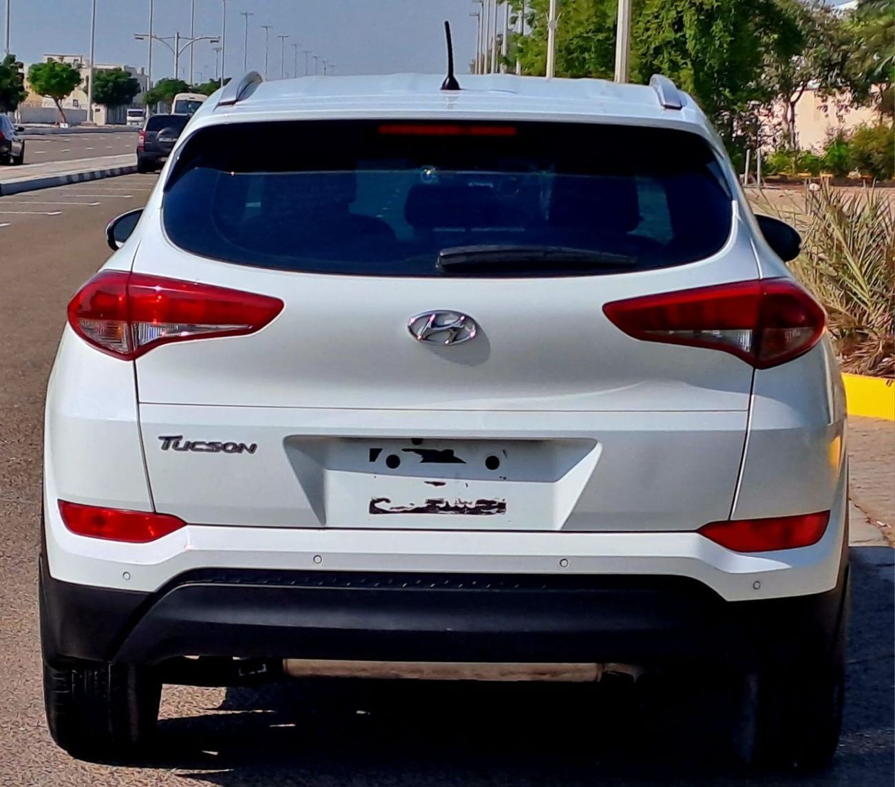 Hyundai Tucson GLS 2.4L 750X48-Monthly l GCC l 4wd, Cruise, Camera l Accident Free
