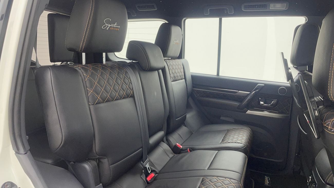 ميتسوبيشي باجيرو GLS H/L SIGNATURE EDITION 3.8 | بدون دفعة مقدمة | اختبار القيادة في المنزل