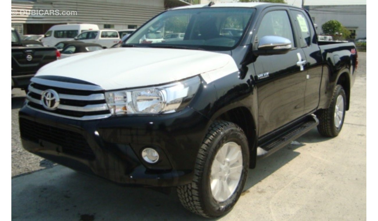 Toyota Hilux SMARTCAB / KING CAB 2.5L MANUAL DIESEL - 2017