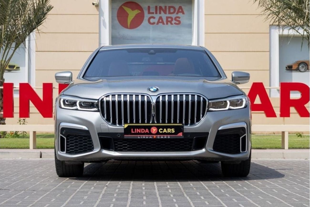 بي أم دبليو 730Li BMW 730Li M-Sport 2020 GCC under Warranty with Flexible Down-Payment.