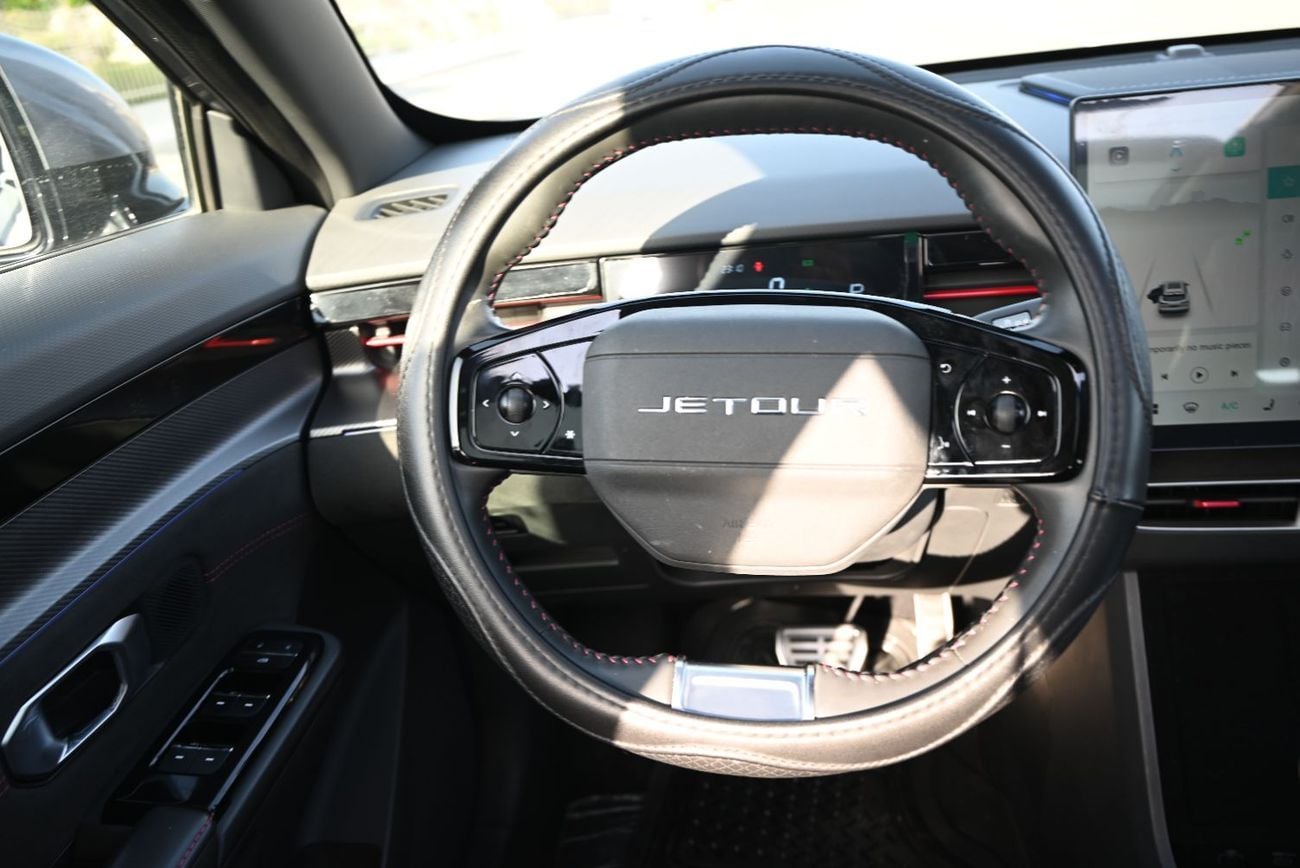 Jetour Dashing LUXURY - 0% DP - GCC SPECS - WARRANTY & SERVICE AVAILABLE - JETOUR DASHING 2025