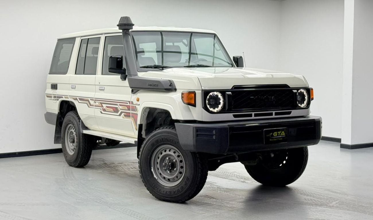 تويوتا لاند كروزر  2024 Toyota Land Cruiser, Warranty, Almost New, GCC