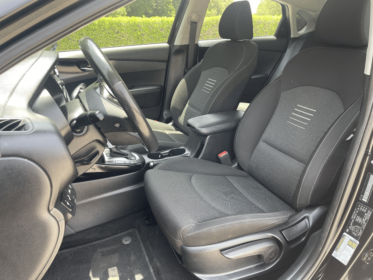 Kia Forte Kia Forte Ex 2020 Black 2.0L 4 GT vin: 3KPF54AD9LE220222    full option Excellent Condition   * CAR 