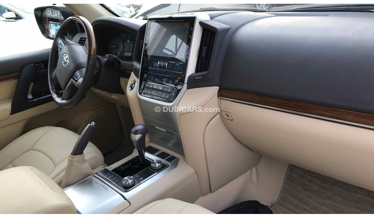 Toyota Land Cruiser GXRV 4,6