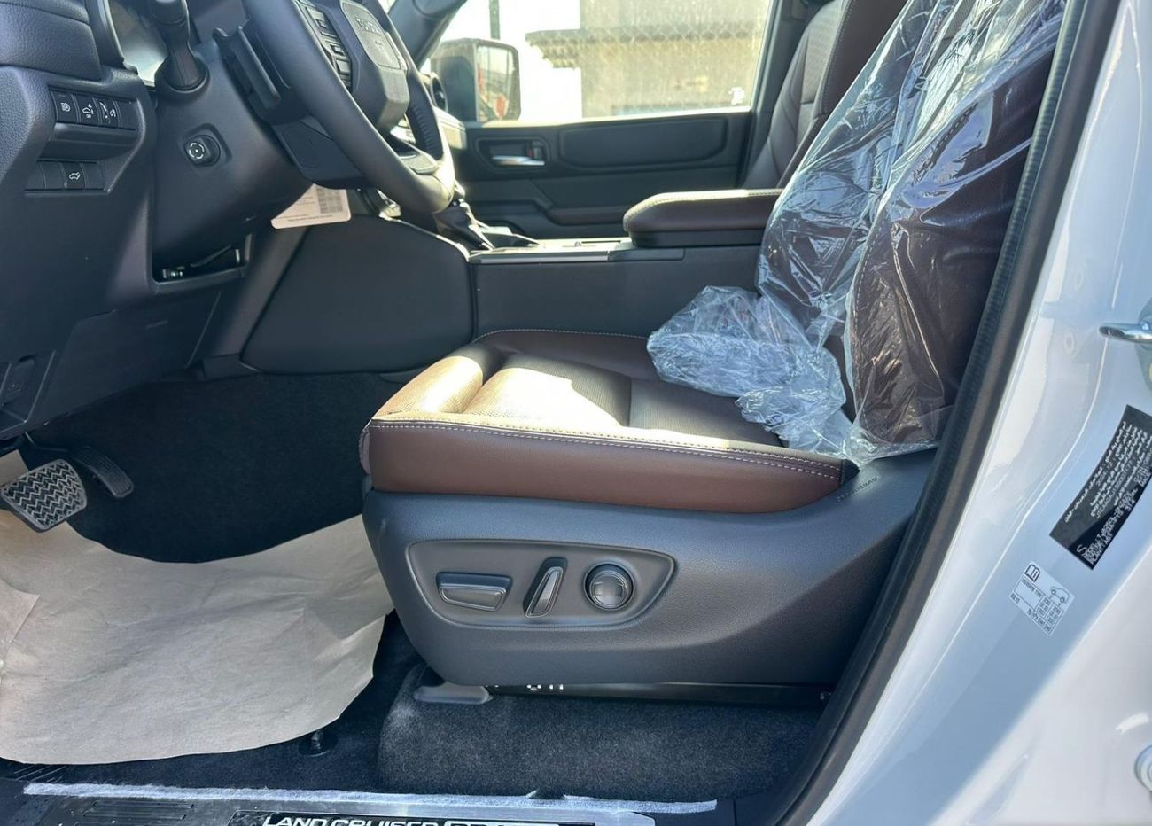 Toyota Prado Adventure Dual Tone 2.4T