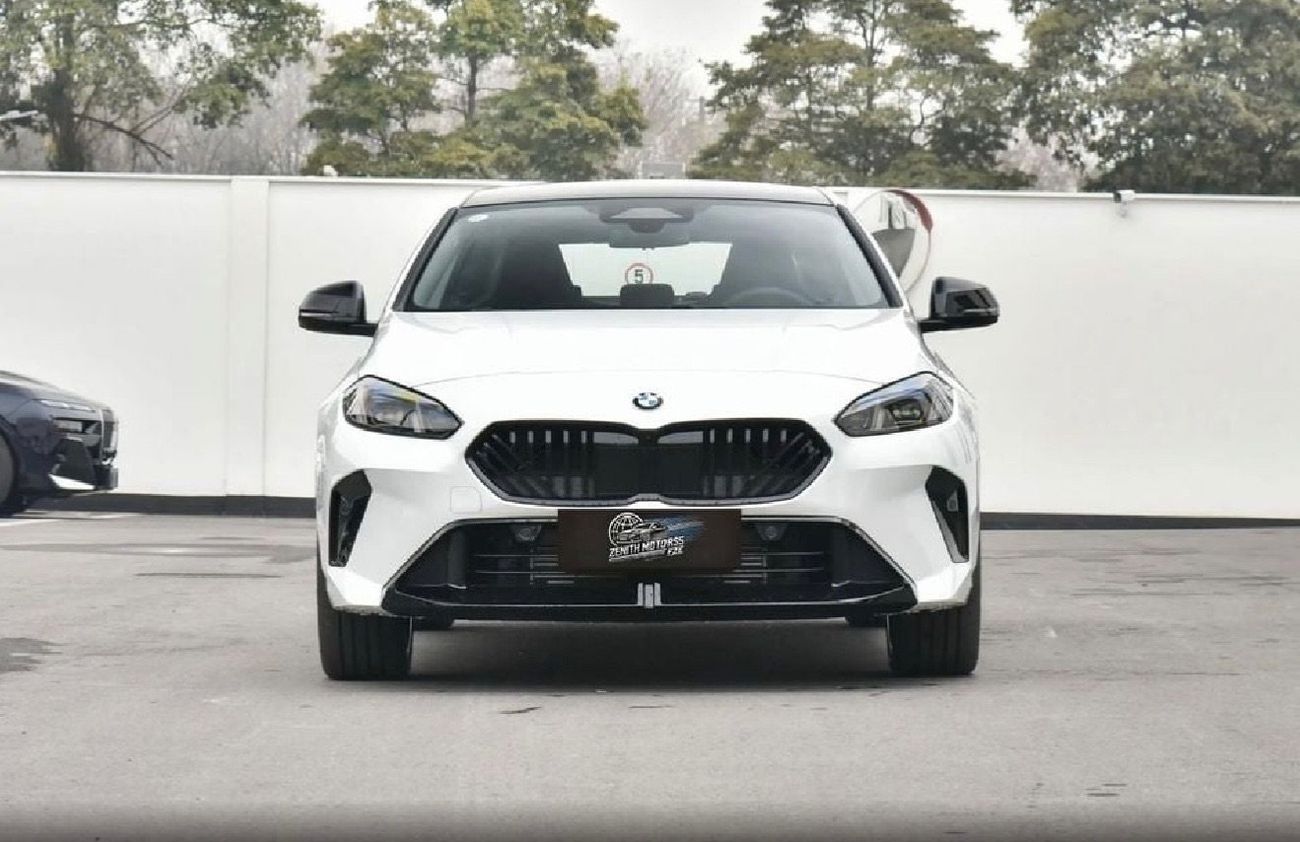 BMW 225L BMW 225L / 0km / white