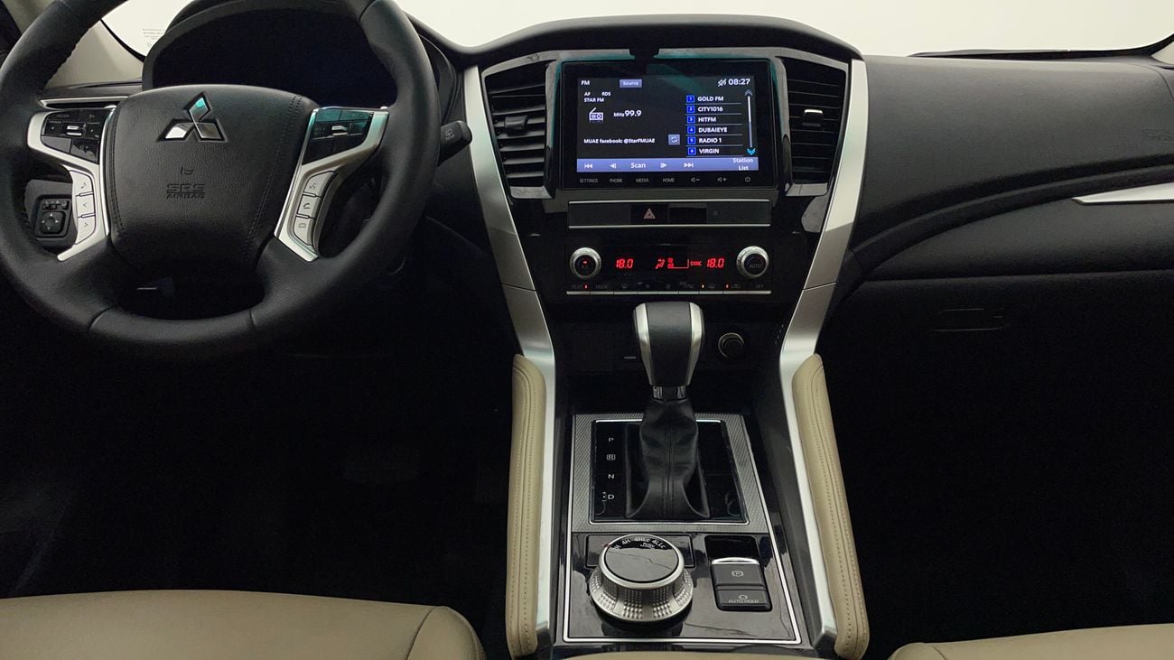 ميتسوبيشي مونتيرو سبورت GLS HIGHLINE PRIME EDITION 3 | بدون دفعة مقدمة | اختبار القيادة في المنزل