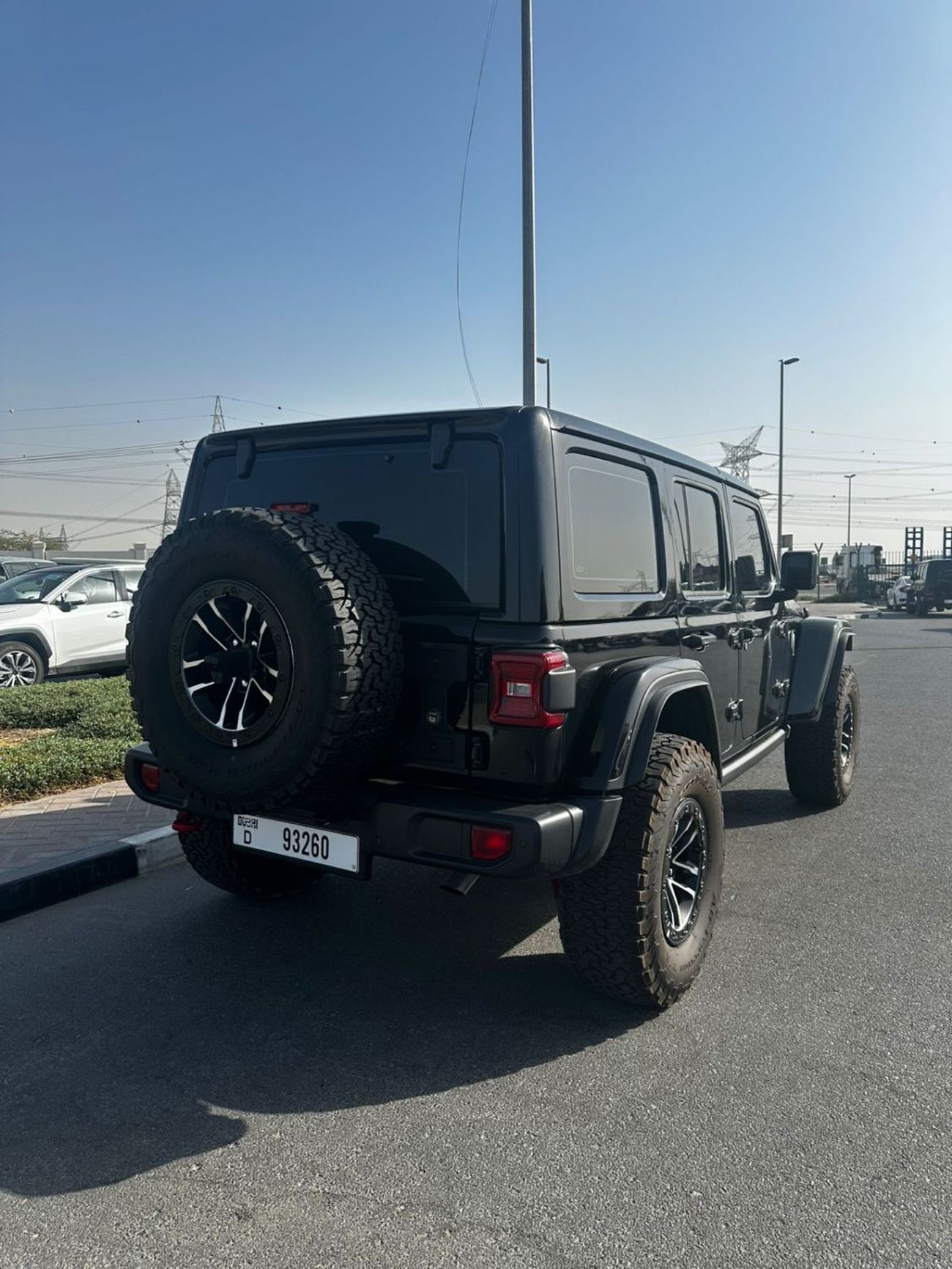 Jeep Wrangler JEEP WRANGLER RUBICON EXTREME GCC 4-DOORS 2.0L TURBO RADAR FRONT AND REAR CAMERA OFF ROAD+ MY2024