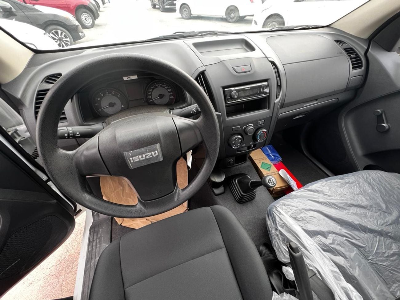 Isuzu D-MAX STD Isuzu D Max S/C 4X2 FLAT DECK RBA 26 MY