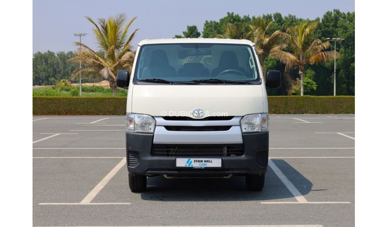 Toyota Hiace GL - Standard Roof Dry Delivery Van - Petrol - Manual Transmission | GCC Specs - Like New Condition