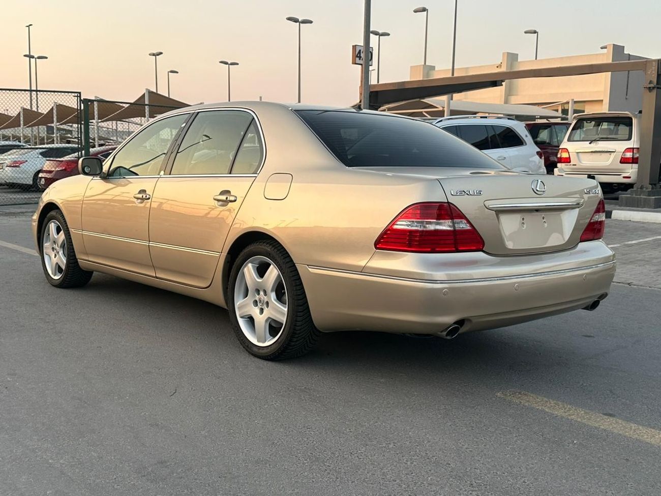 لكزس LS 430 LEXUS LS430 MODEL 2005 AMERICAN CLEAN TITELE