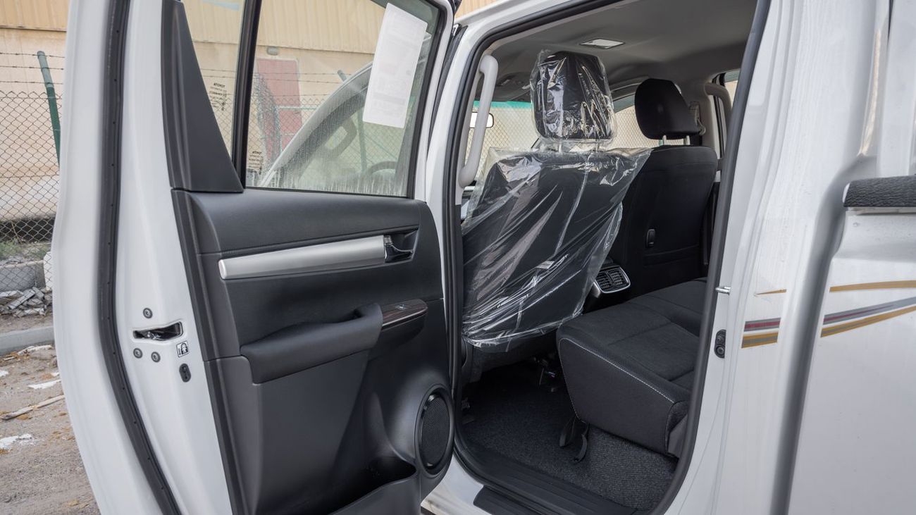 تويوتا هيلوكس TOYOTA HILUX 2.7 AT HIGH -2026YM