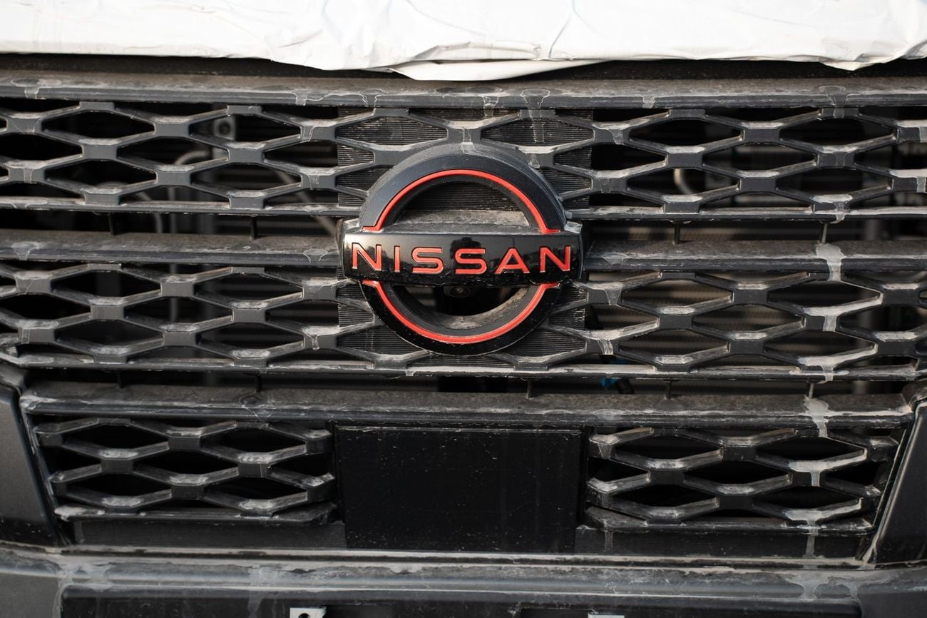 Nissan Navara PRO-4X Off-Road | 2.5L Diesel 4WD A/T (Only For Export)