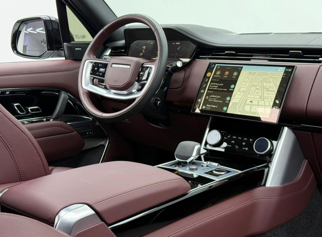 لاند روفر رينج روفر HSE P530 4.4L 2023 Range Rover P530 HSE V8, 2028 LR Warranty + Service Pack, Full LR Service History