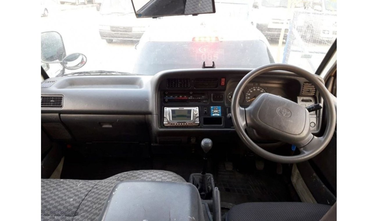 Toyota Hiace Hiace RIGHT HAND DRIVE (PM203)