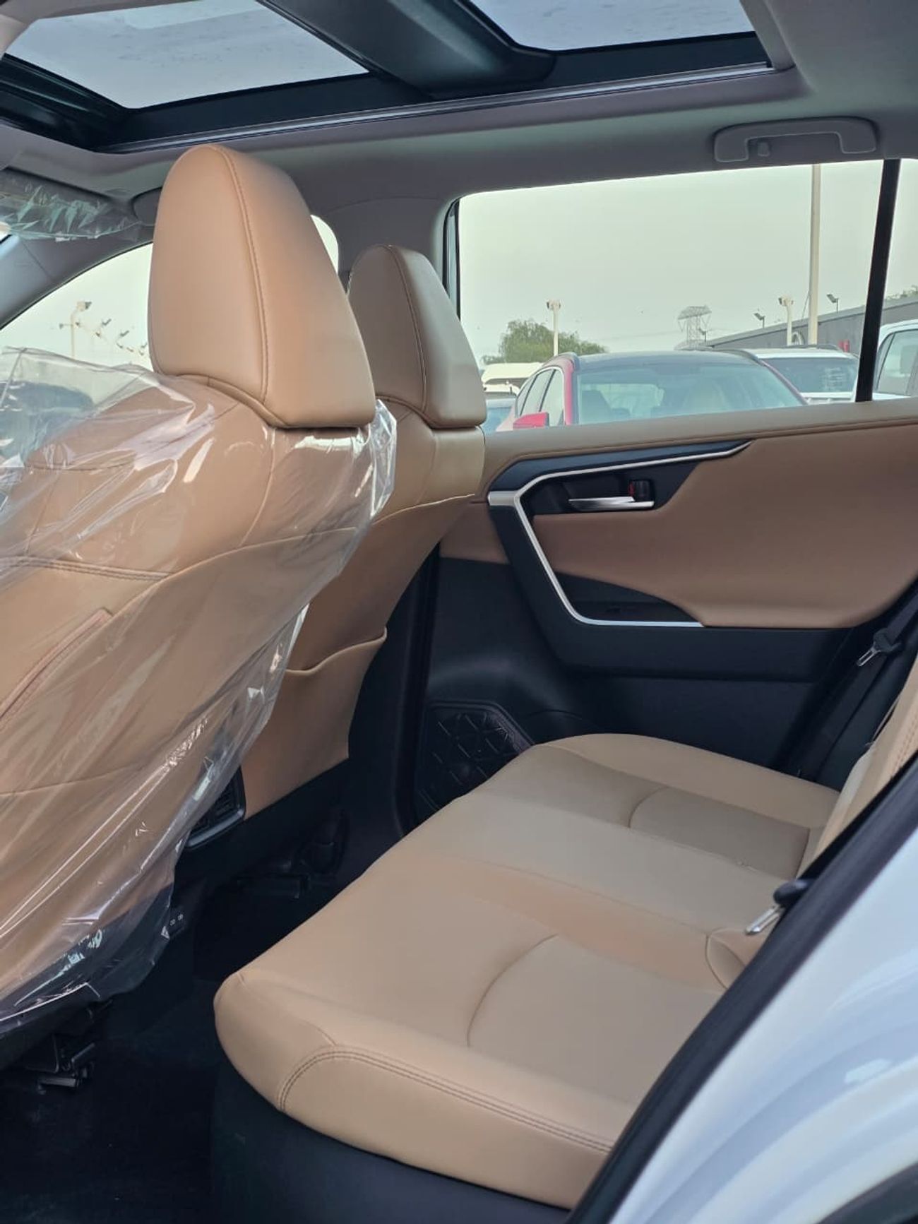 تويوتا راف ٤ 2.5L Adventure