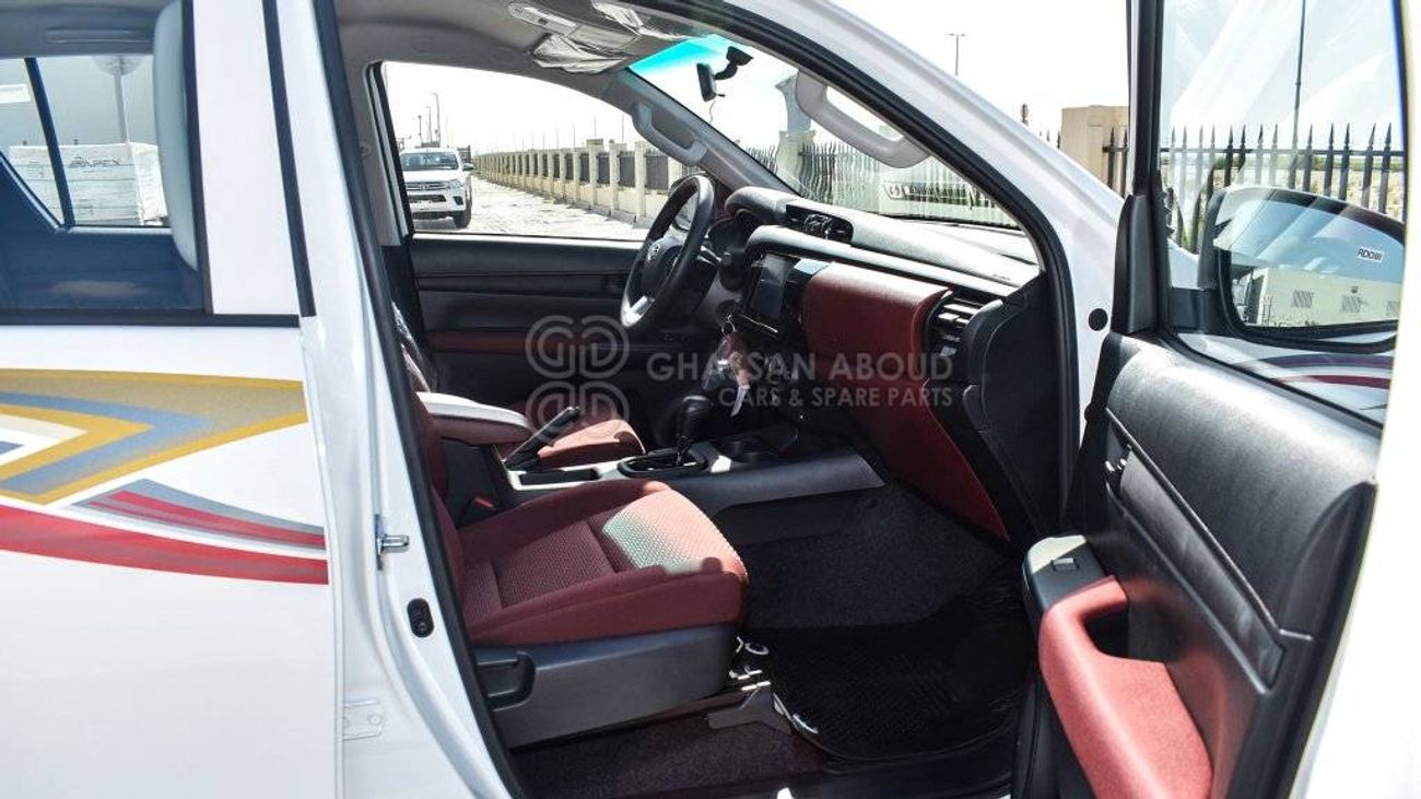 Toyota Hilux Double Cabin, DLX, 2.4L, Diesel