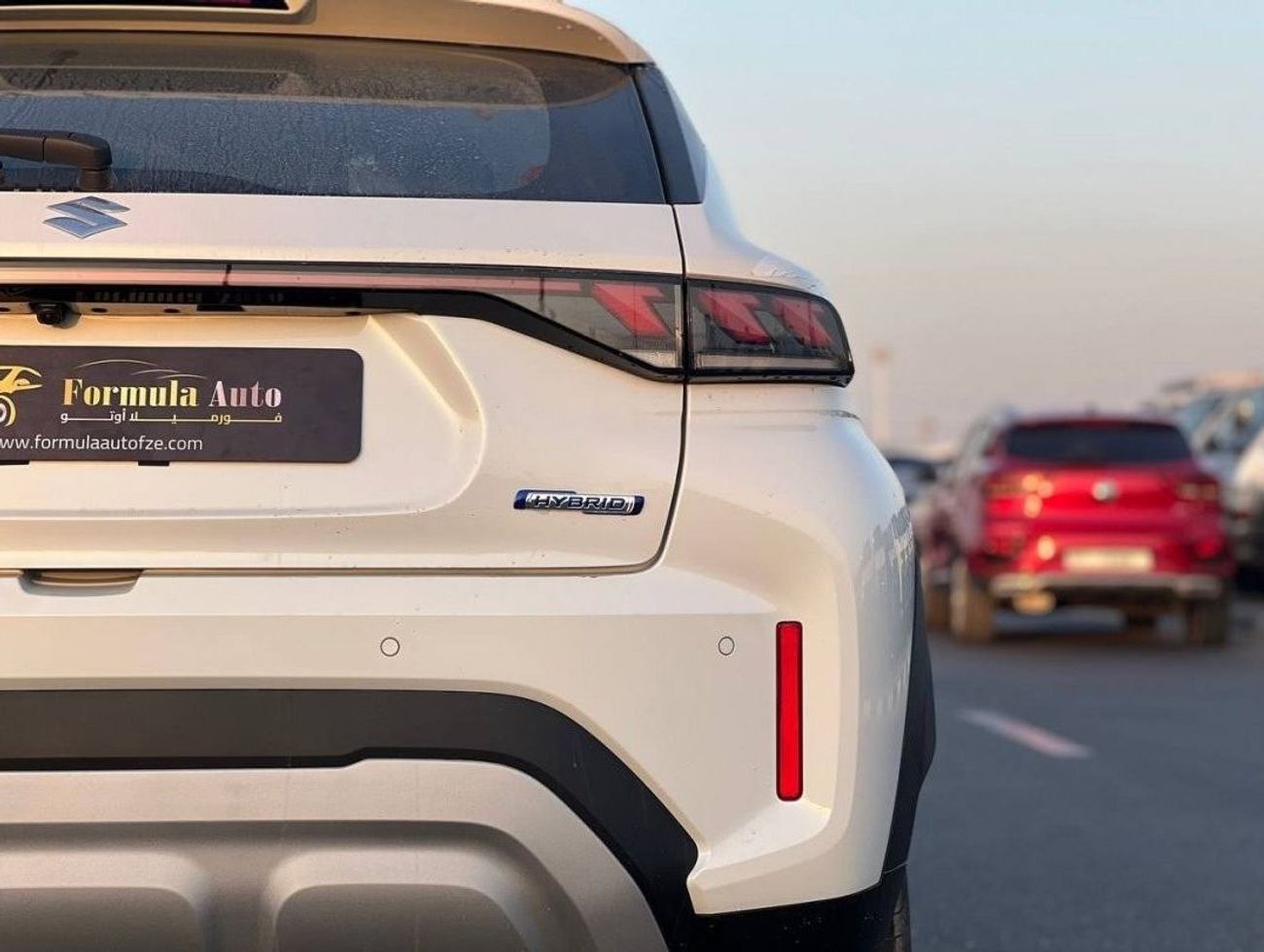 سوزوكي فرونكس GL 1.5L HYBRID A/T // 2024 // خيار وسط مع نظام تثبيت السرعة، كاميرا خلفية // عرض خاص // من FORMULA A