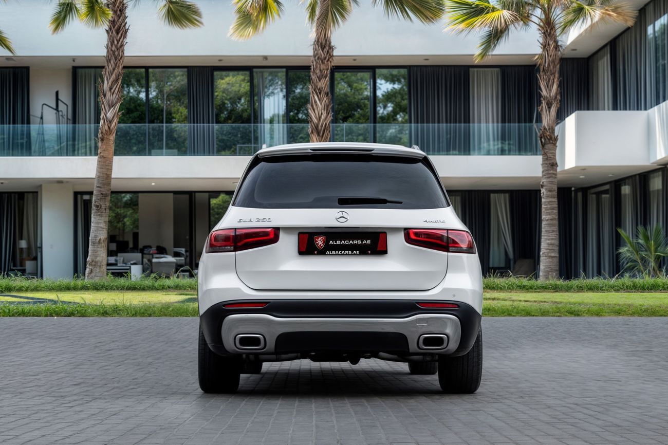 Mercedes-Benz GLB GLB 250 | 2,245 P.M | 0% Downpayment | Warranty | Pristine! | Ramadan Offer!