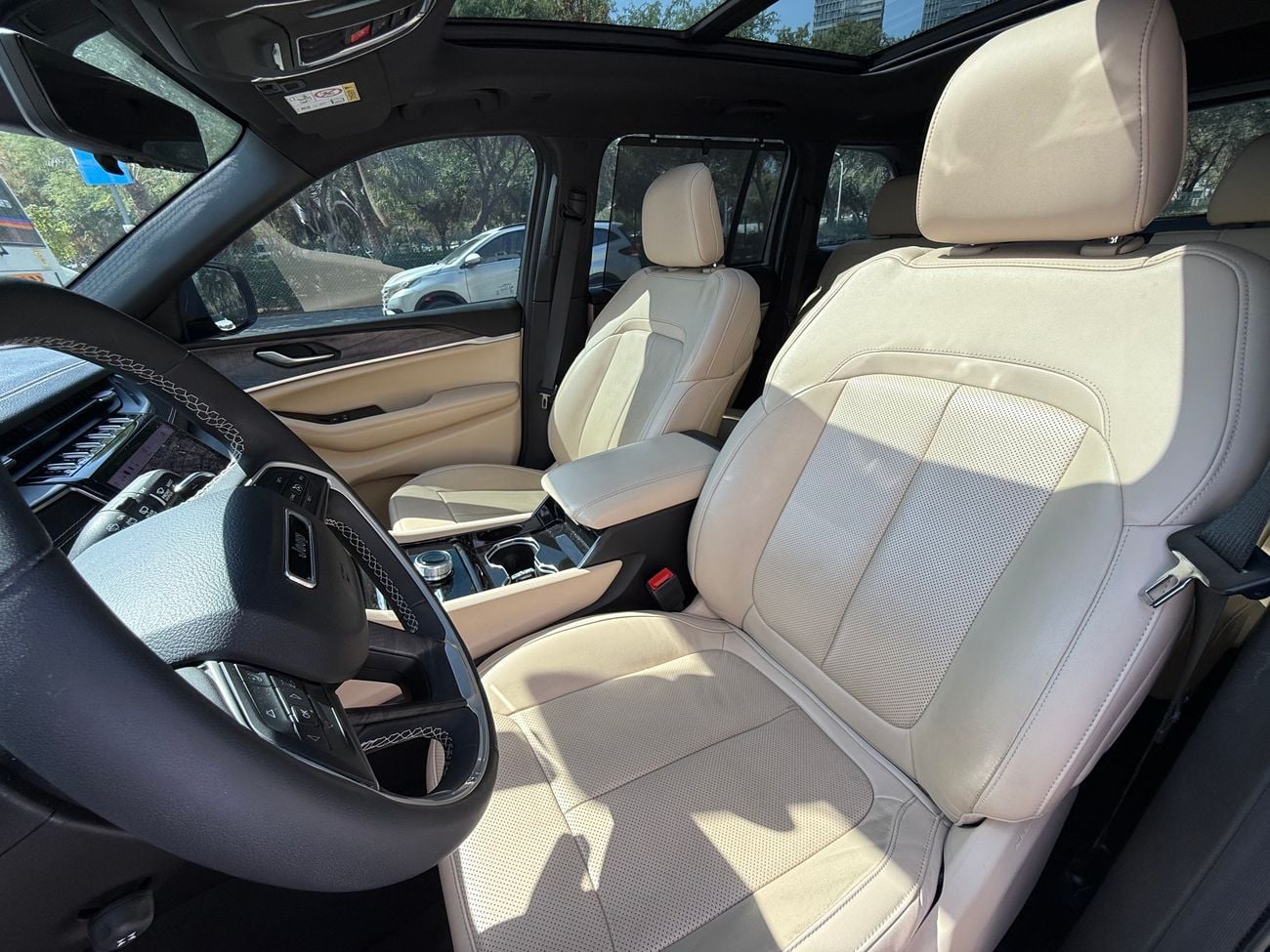 جيب جراند شيروكي