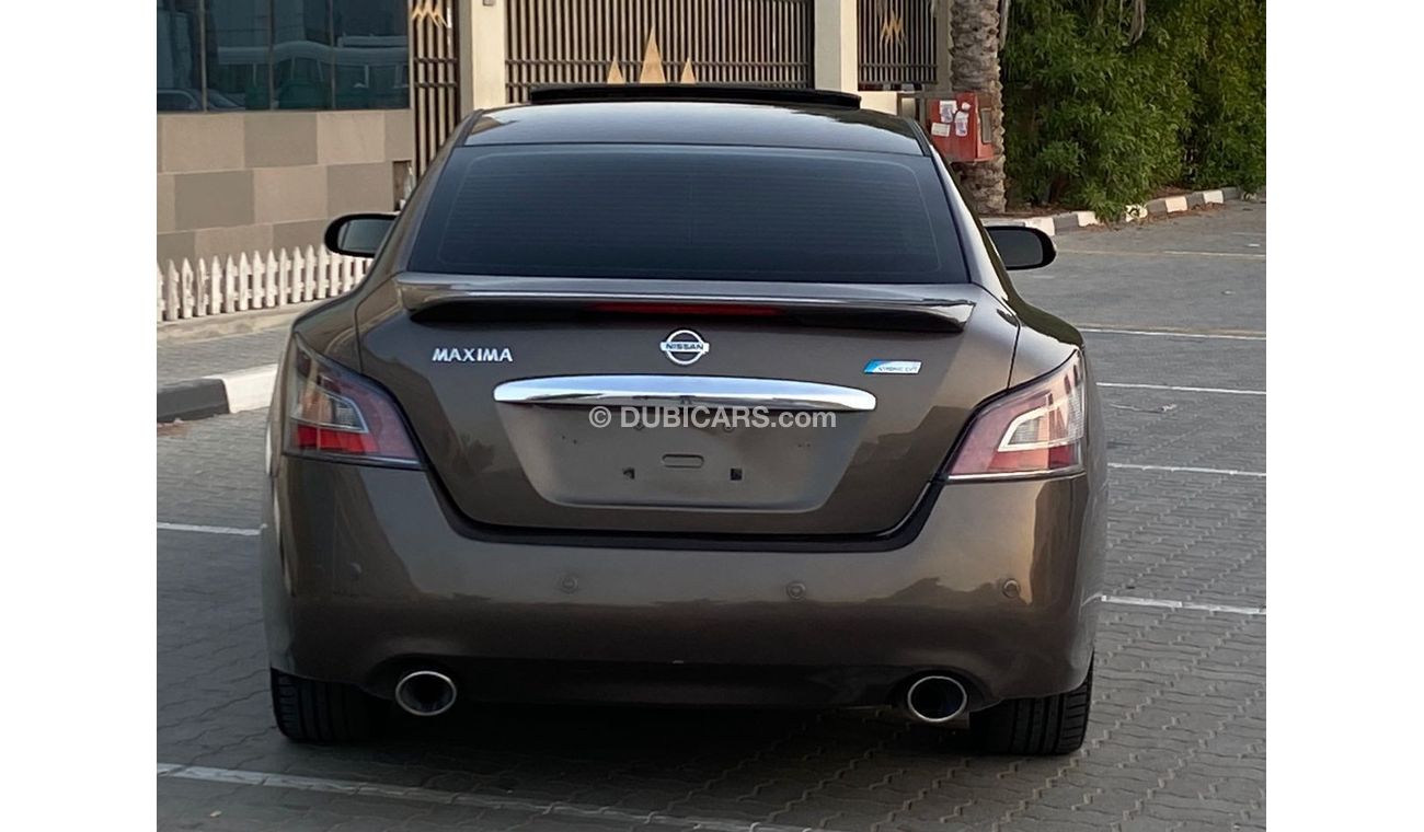Nissan Maxima SR