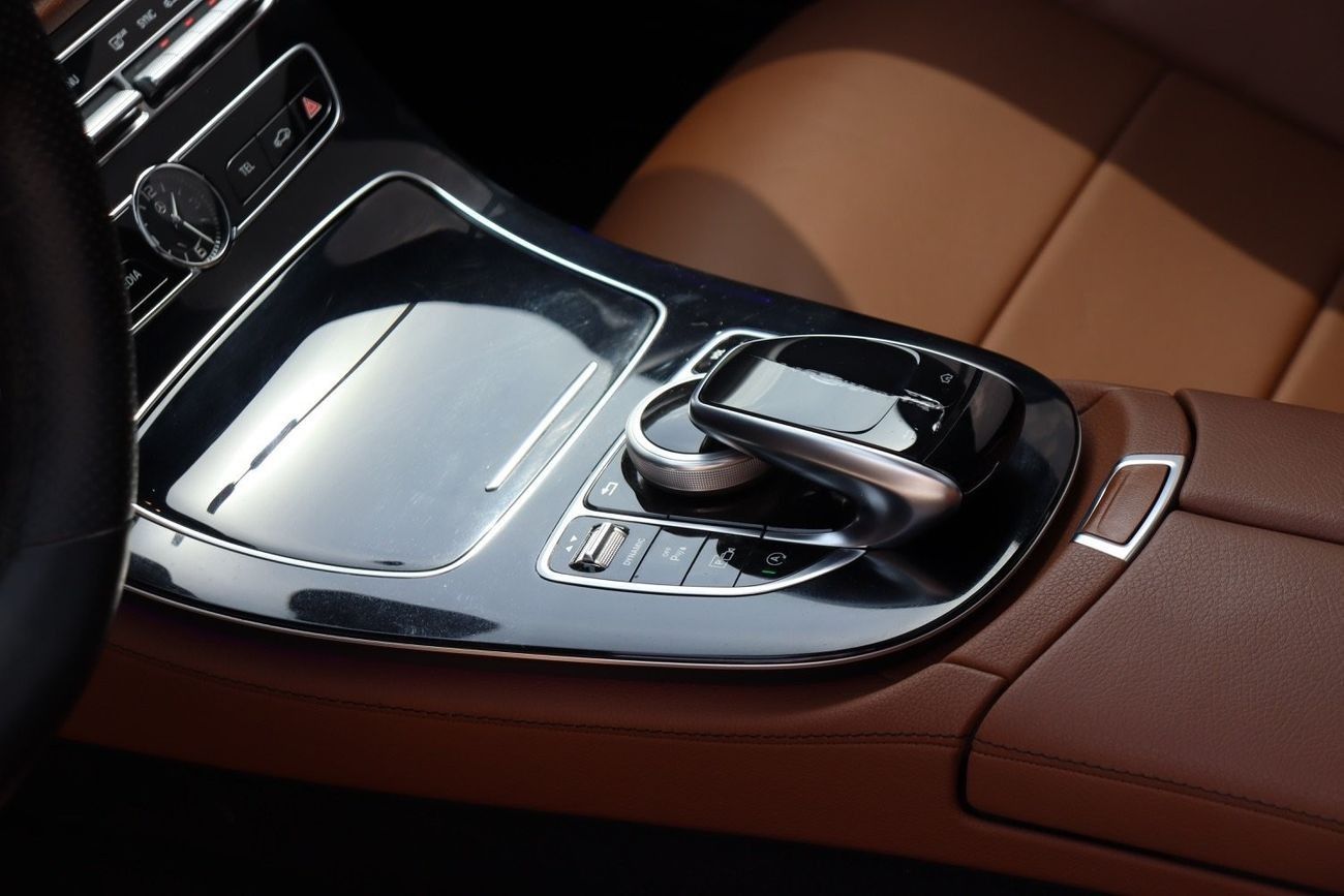 مرسيدس بنز E 400 AMG 3.0L Mercedes-Benz E400 / 2018 / GCC / Original Paint/ First Owner