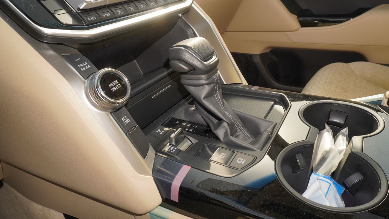 Toyota Land Cruiser GXR TWIN TURBO 3.5L