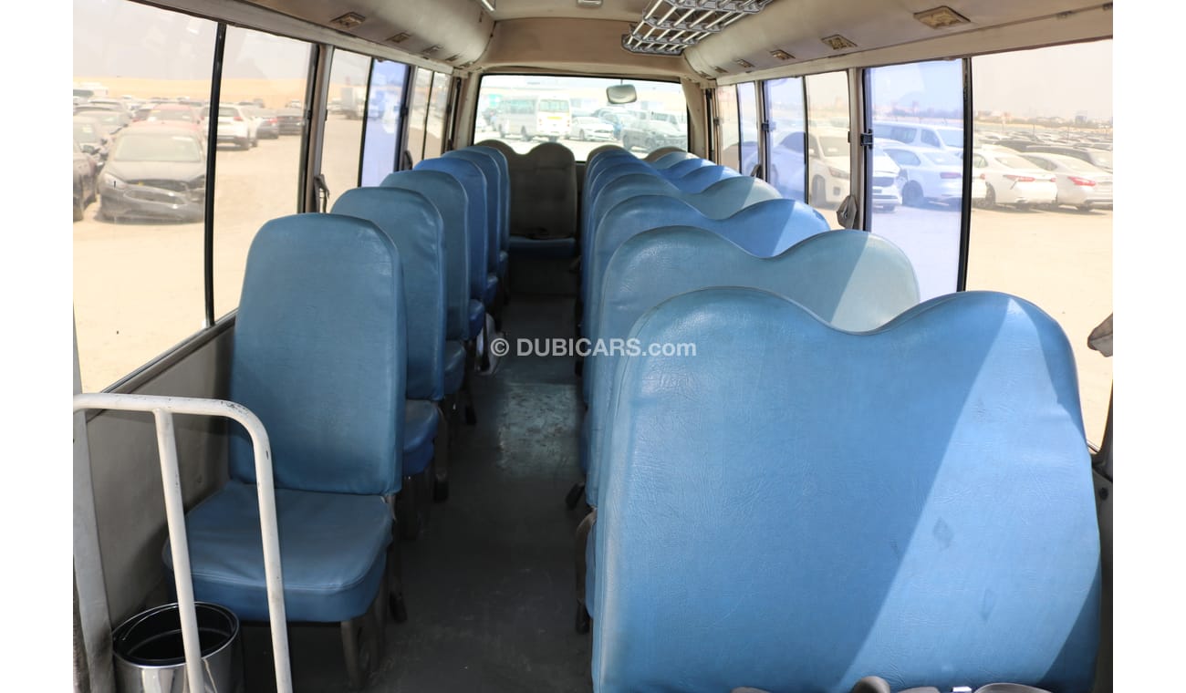 ميتسوبيشي روزا 26 SEATER SCHOOL BUS