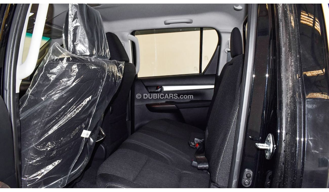 Toyota Hilux 2023 Toyota Hilux 4x4 Double Cab 2.7L HI SR5 Petrol AT | Wooden Dash | Black inside black - Export O