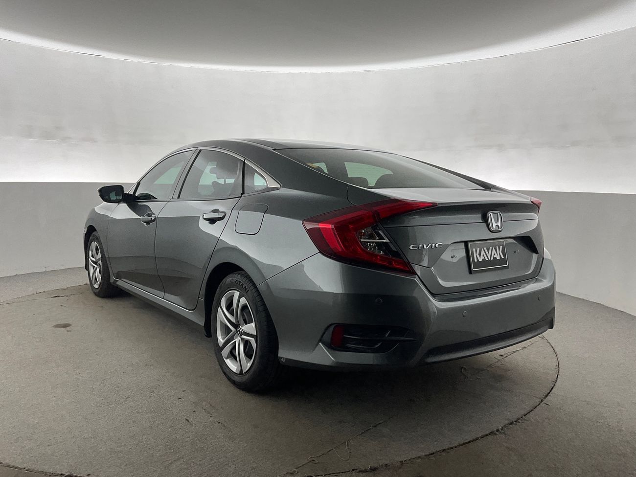 Honda Civic DX | National Day Celebration | Guaranteed Warranty | 0 Down Payment