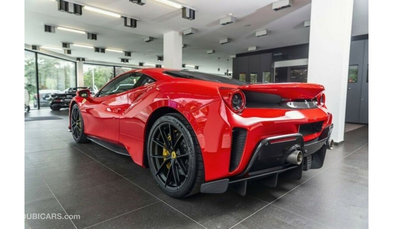 Ferrari 488 PISTA