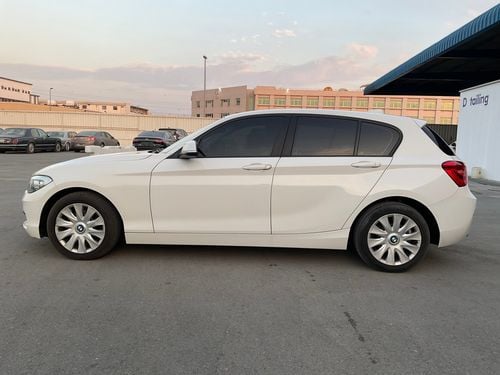 بي أم دبليو 120i Exclusive | شامل الضمان | 0 ﺪﻔﻋﺓ ﺃﻮﻟﻯ