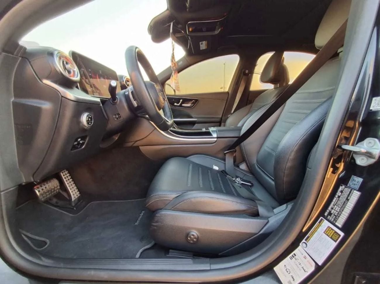 مرسيدس بنز C 300 صالون دفع رباعي