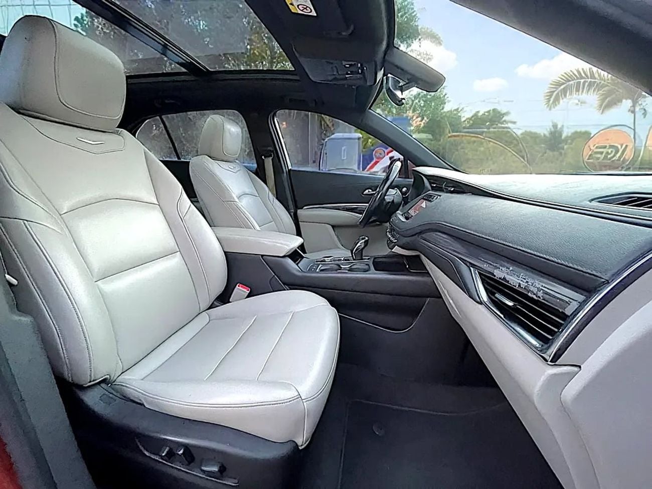 كاديلاك XT4 896 | Premium Luxury - GCC Specs