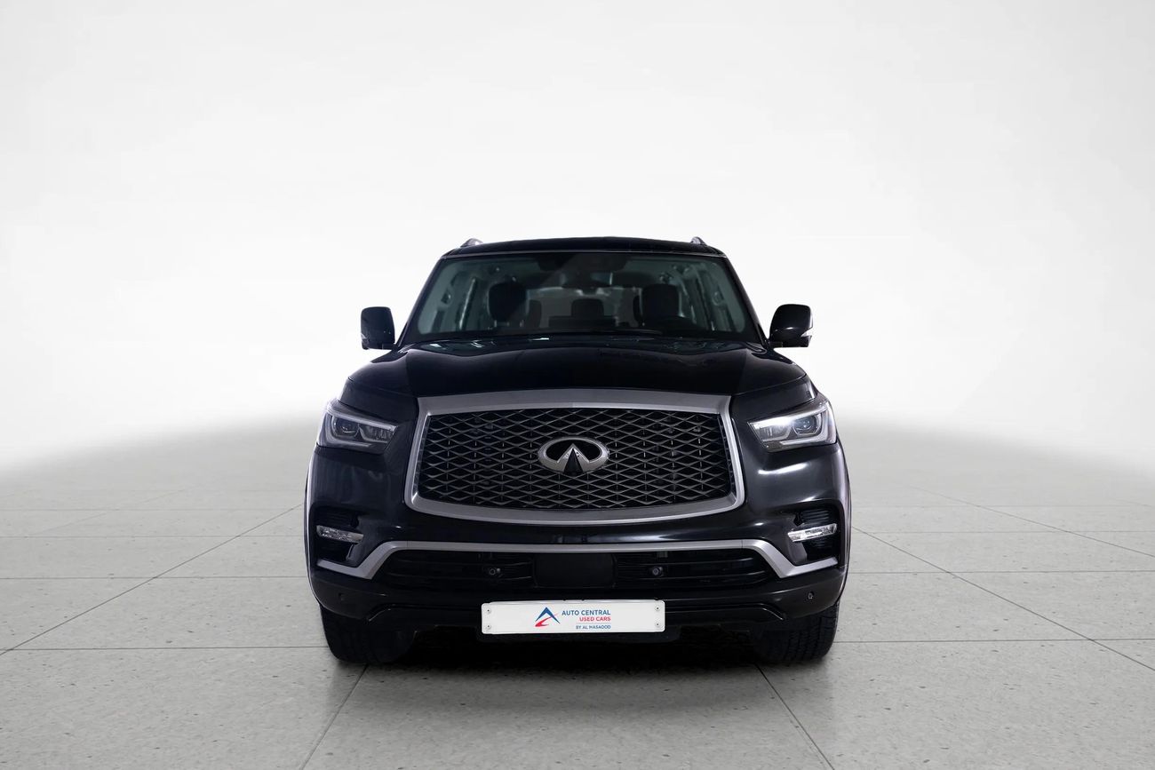 Infiniti QX80 LUXE 5.6
