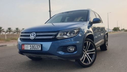 Volkswagen Tiguan SEL Track & Style