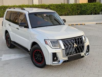 ميتسوبيشي باجيرو GLS MIDLINE GLS MID GCC Specs