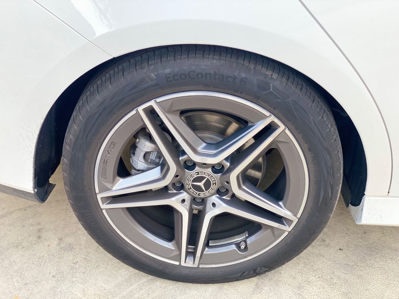 Mercedes-Benz CLA 200 1.4 L  Turbo  European specifications