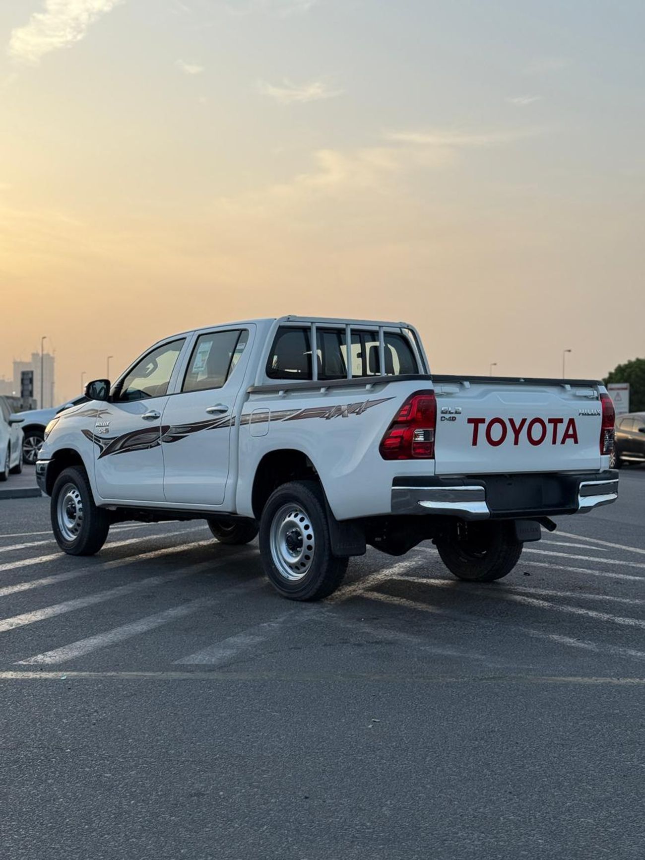 Toyota Hilux GL 2 2.4L 4WD