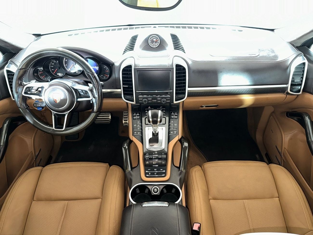 Porsche Cayenne PORSCHE CAYENNE TURBO 2015 | PANORAMIC ROOF | SPORTS CHRONO PACKAGE | FULL CARBON INTERIOR PACKAGE