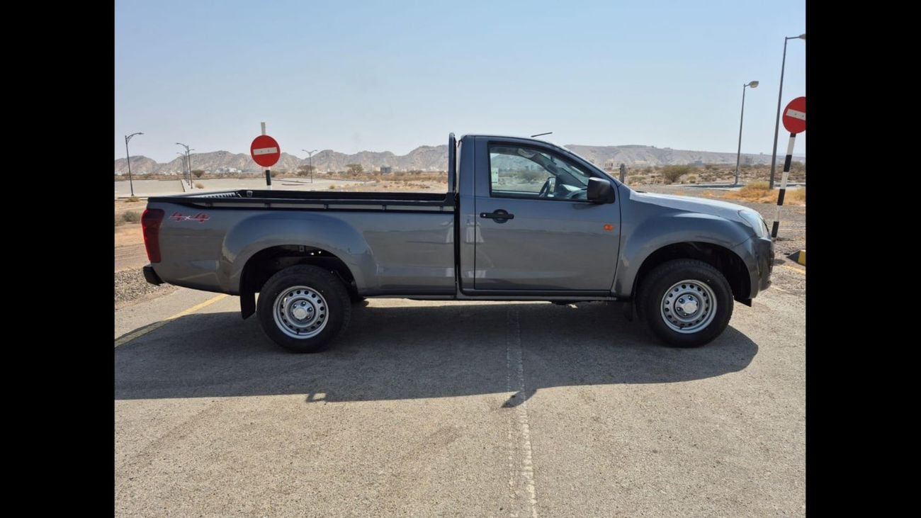 إيسوزو D ماكس 1.9L DIESEL SINGLE CAB 2025 GCC SPECS