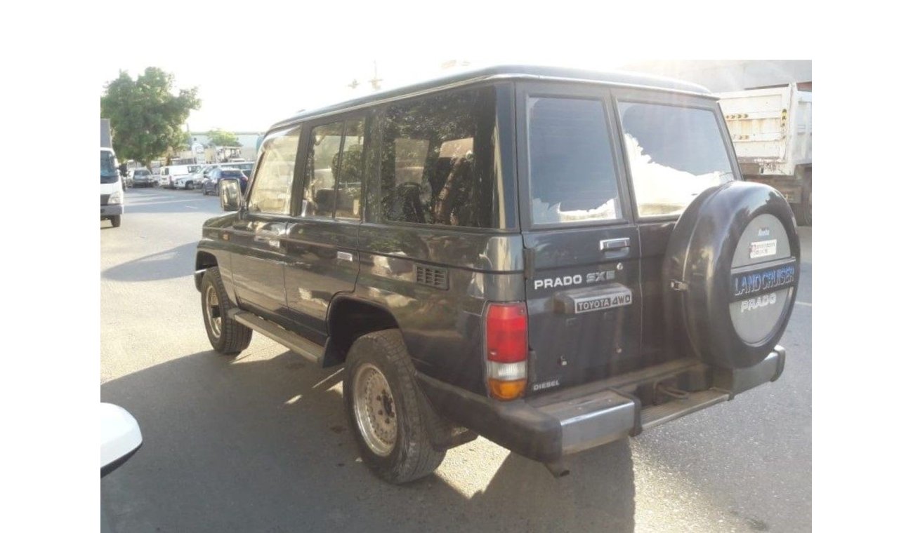 تويوتا لاند كروزر Land Cruiser RIGHT HAND DRIVE  (STOCK NO PM 53 )