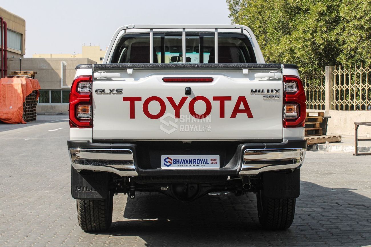 تويوتا هيلوكس GLX 2.7L PETROL GLXS-G 4WD MT DC 2026MY