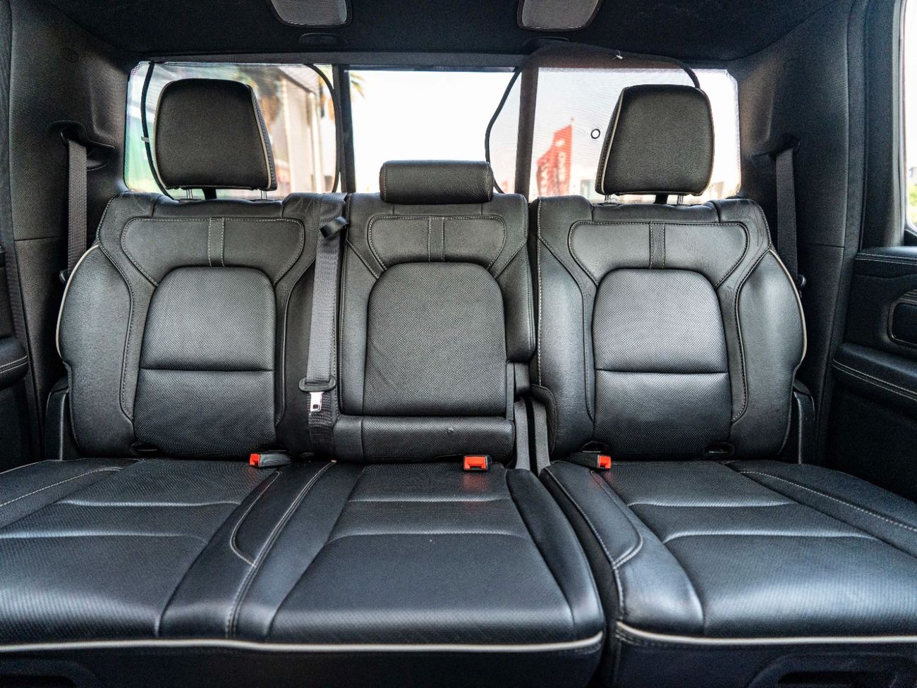 RAM 1500 Limited 5.7L (5 Seater)