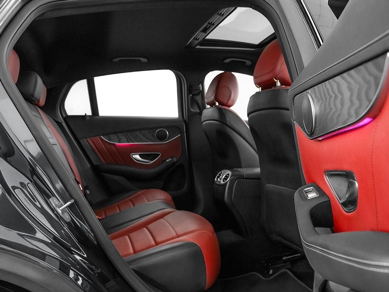 مرسيدس بنز GLC 300 2021 Mercedes-Benz GLC 300 4MATIC Coupe / Full Service History
