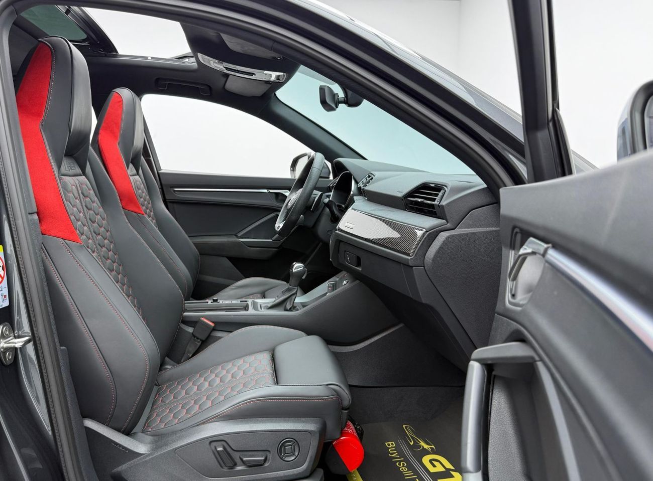 Audi RS Q3 Sportback TFSI quattro 2.5L 2024 Audi RSQ3, 2028 Audi Warranty + Service Pack, Full Audi Service His